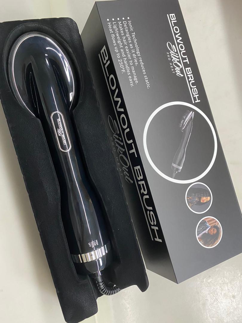 BlowOut Brush